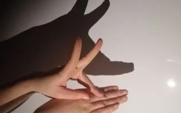 ](mi)ӰӵĻhʉ